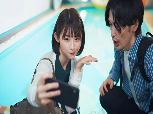 與心愛的妻子度蜜月