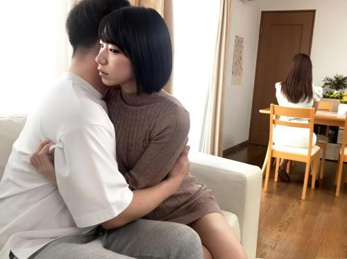Xin lỗi em nhưng mẹ em làm tình đỉnh hơn