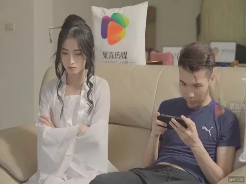 Chị Hằng chán chú cuội đi tìm trai địt