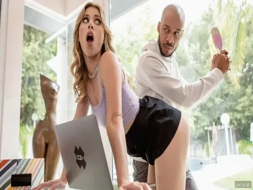 Sakar sekreter ve büyük patron