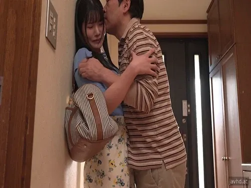 我妈妈再婚了，但我是一个快乐的人