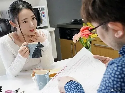 변태 이웃에게 강간당하는 아름다운 마누라